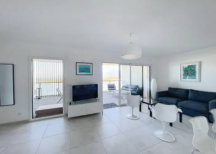 T3 Vue Panoramique Sur La Baie De * Calvi